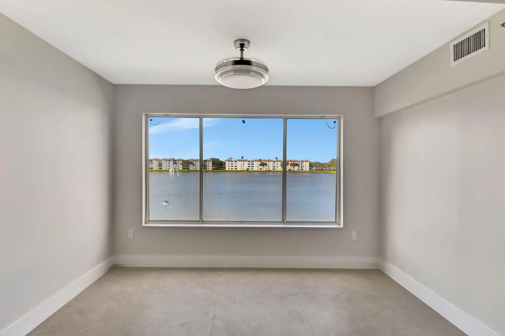 Property Slideshow image 17 of 48 | 14095 royal vista dr apt 202, Delray Beach, FL, 33484