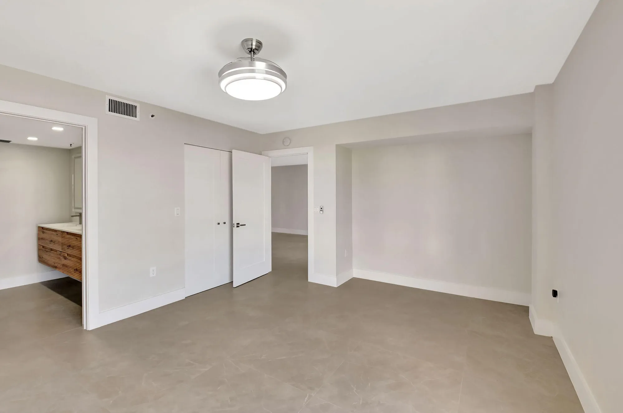 Property Slideshow image 21 of 48 | 14095 royal vista dr apt 202, Delray Beach, FL, 33484