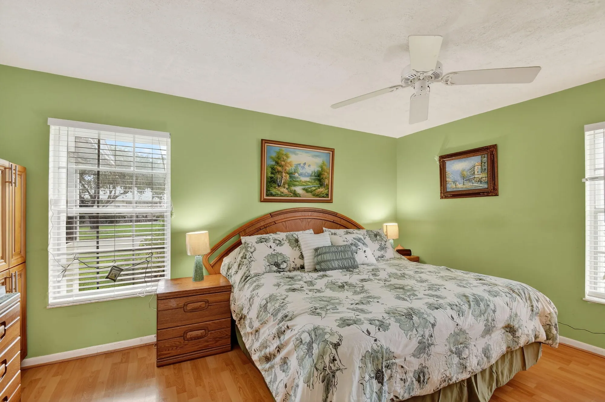 Property Slideshow image 20 of 26 | 522 franconia cir a, Lake Worth, FL, 33467