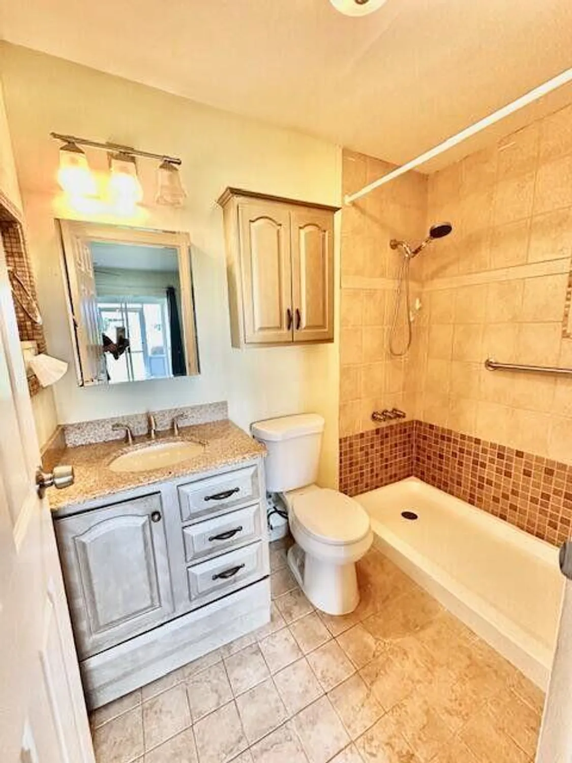 Property Slideshow image 13 of 16 | 162 waterford g g, Delray Beach, FL, 33446