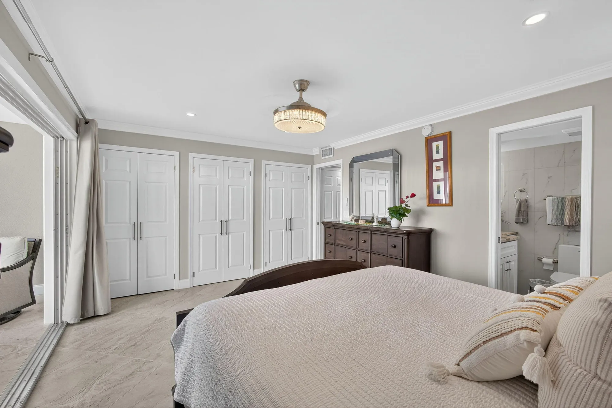 Property Slideshow image 13 of 43 | 445 dover c, West Palm Beach, FL, 33417