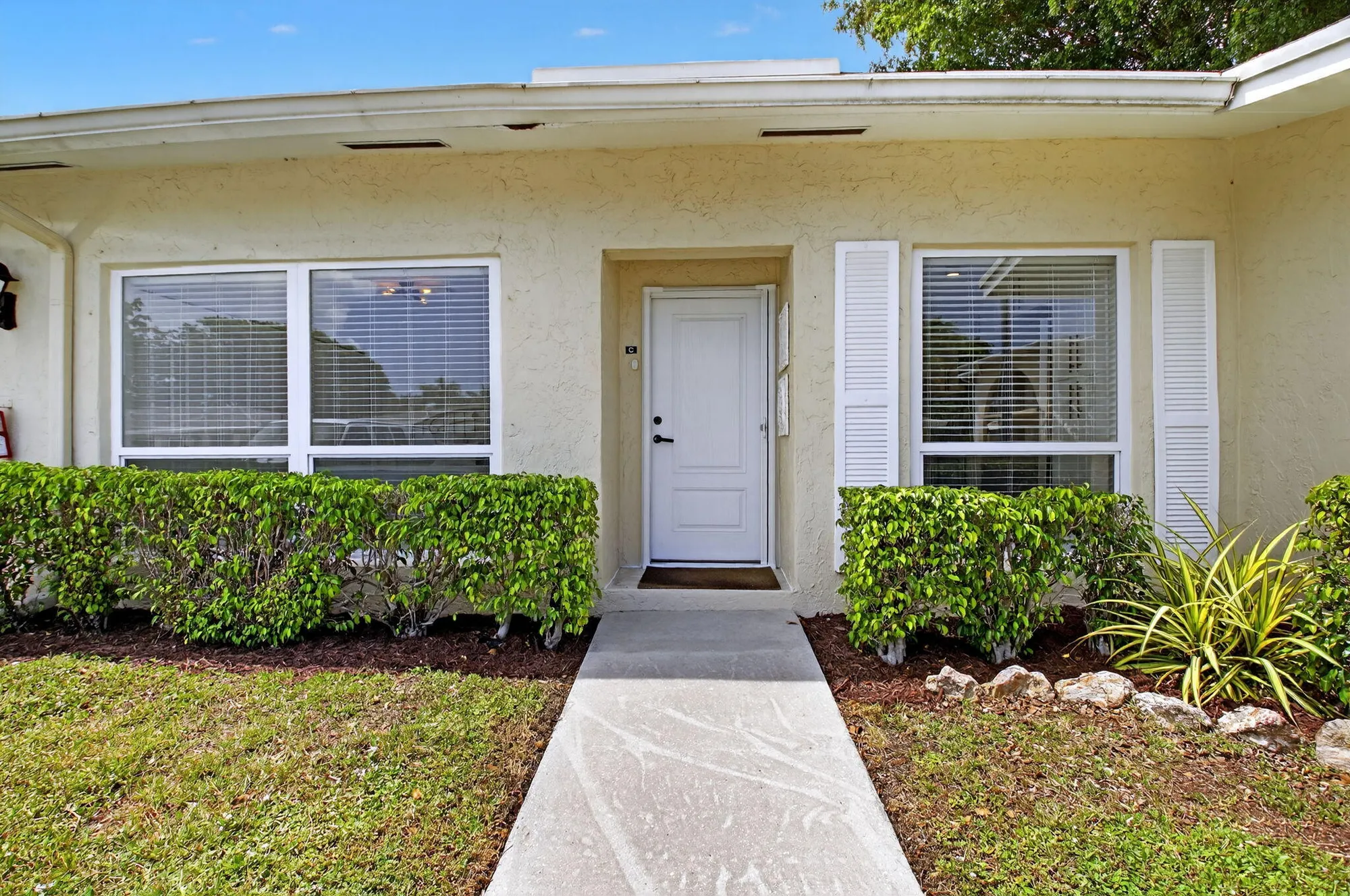 Property Slideshow image 2 of 60 | 13725 flora pl c, Delray Beach, FL, 33484