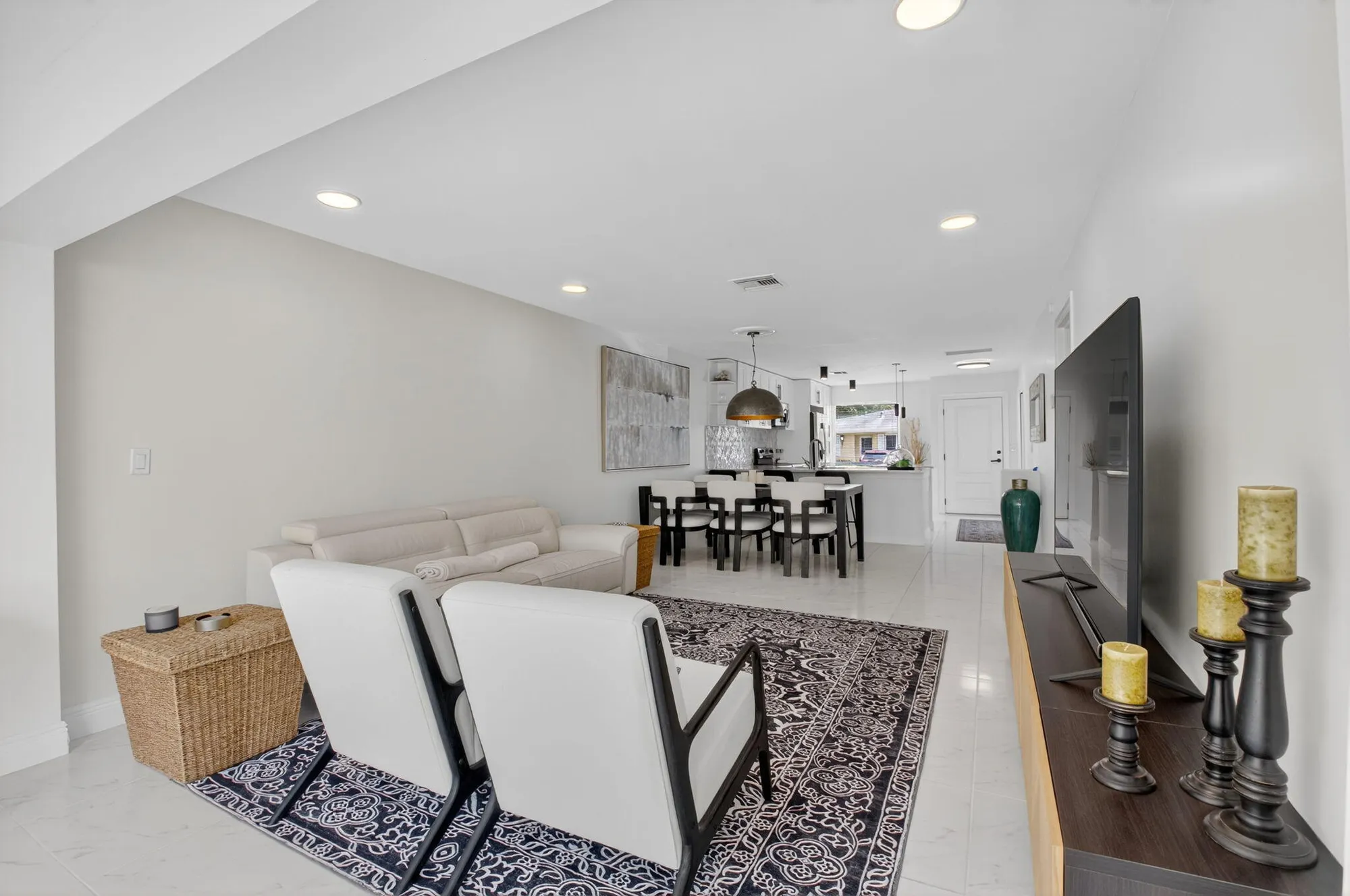 Property Slideshow image 9 of 60 | 13725 flora pl c, Delray Beach, FL, 33484