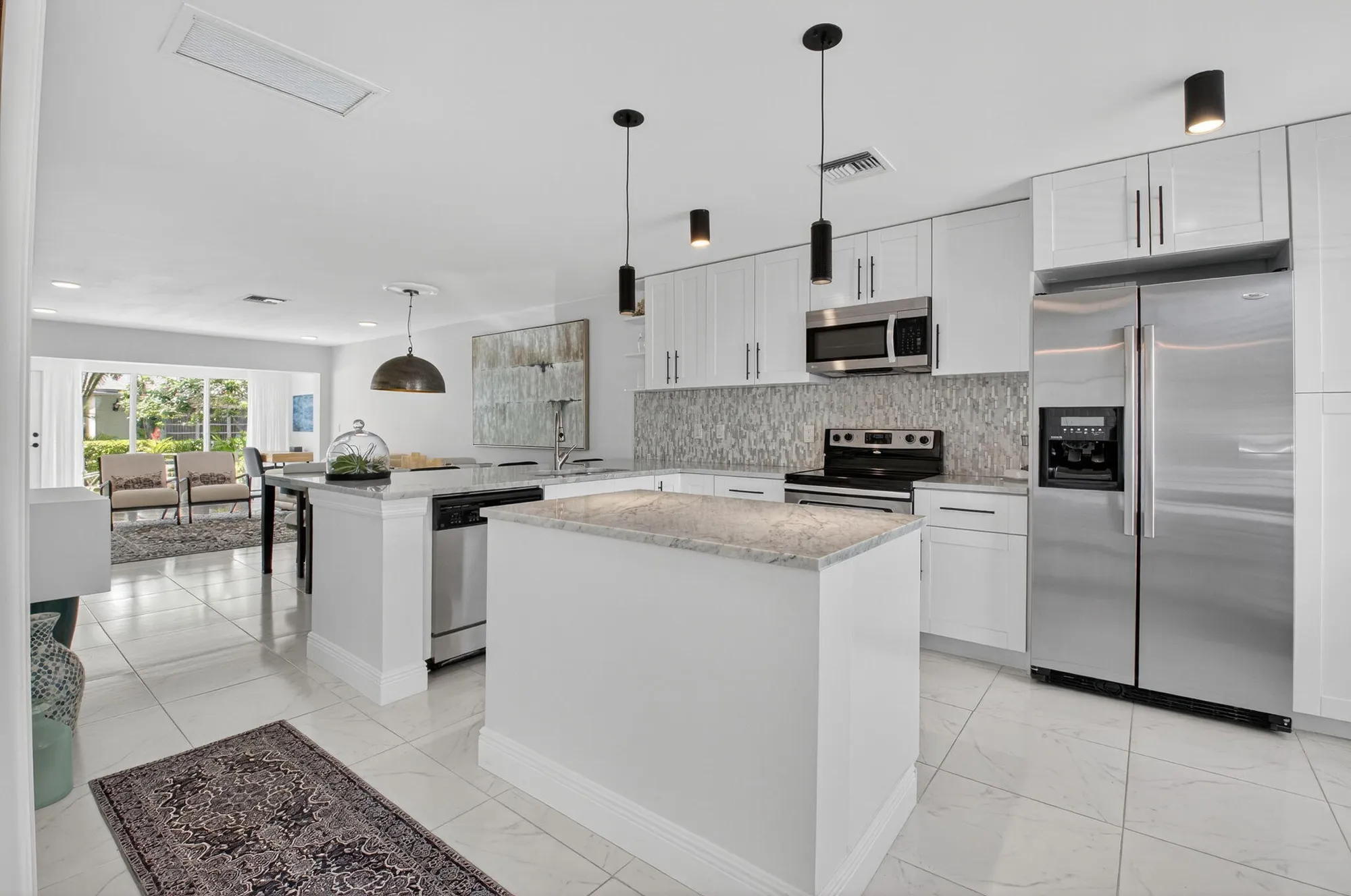 Property Slideshow image 11 of 60 | 13725 flora pl c, Delray Beach, FL, 33484