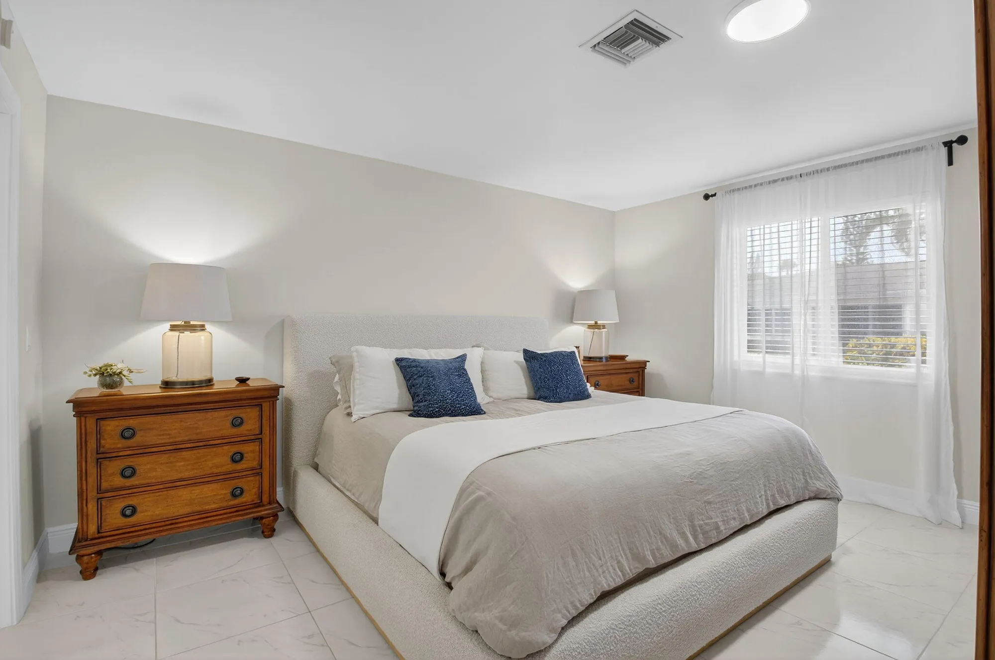 Property Slideshow image 20 of 60 | 13725 flora pl c, Delray Beach, FL, 33484