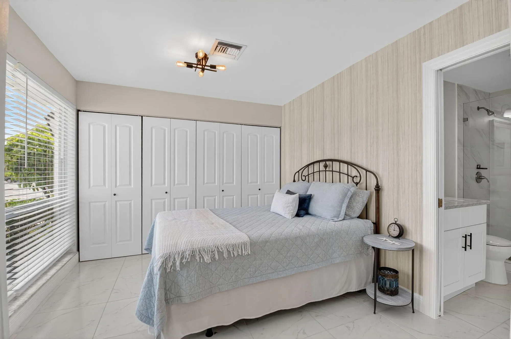 Property Slideshow image 25 of 60 | 13725 flora pl c, Delray Beach, FL, 33484