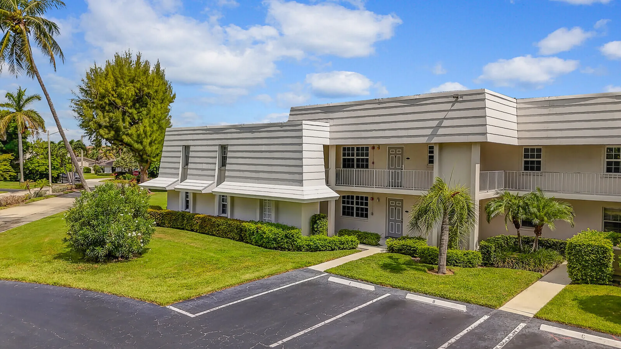 Property Slideshow image 38 of 55 | 1210 sugar sands blvd apt 243, Riviera Beach, FL, 33404