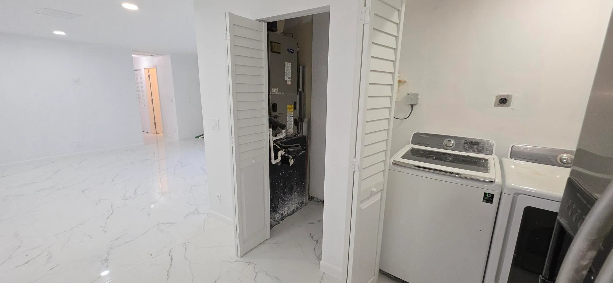 Property Slideshow image 18 of 27 | 7112 pine manor dr, Lake Worth, FL, 33467