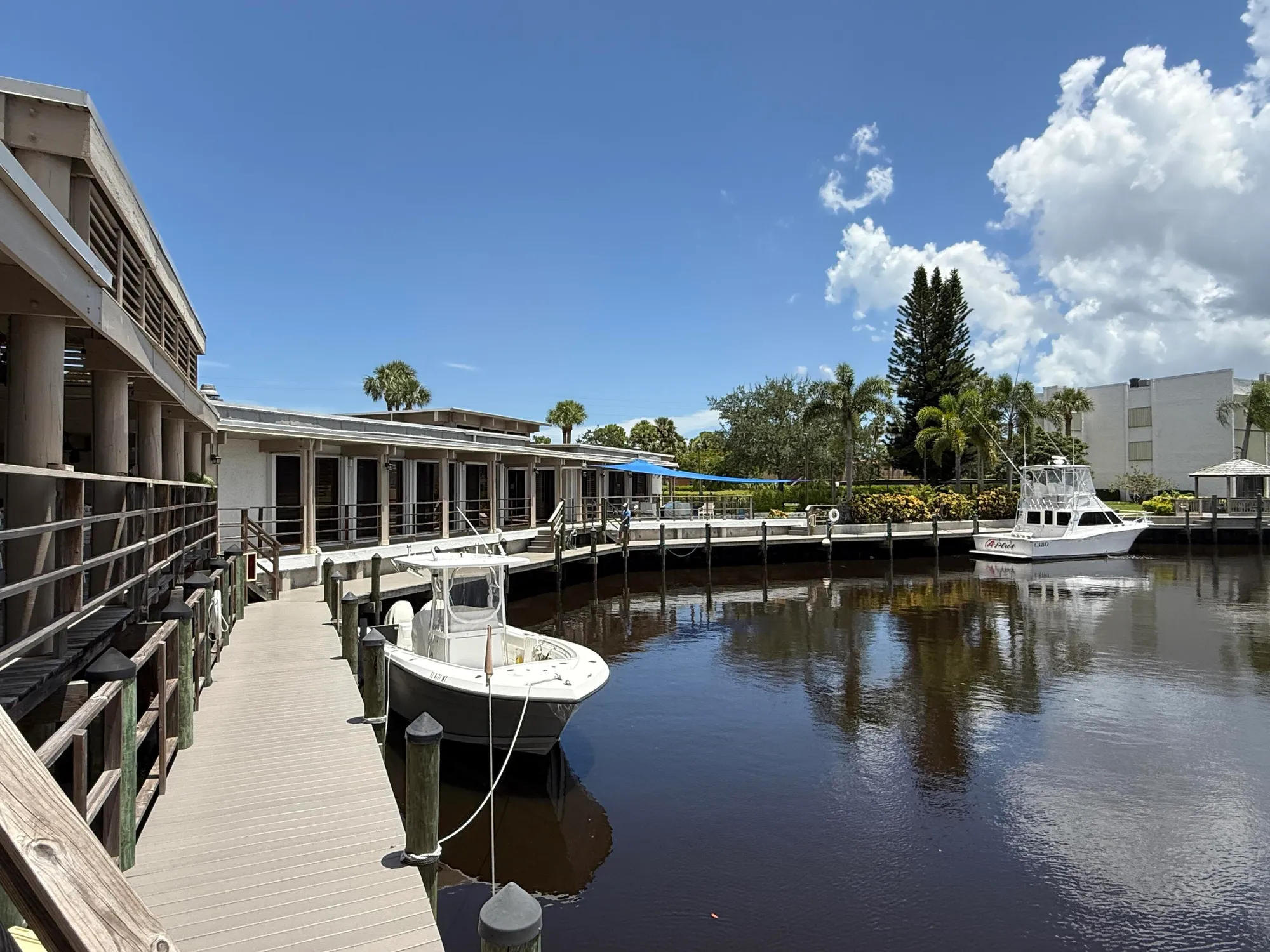 Property Slideshow image 34 of 42 | 1950 sw palm city rd apt 5109, Stuart, FL, 34994