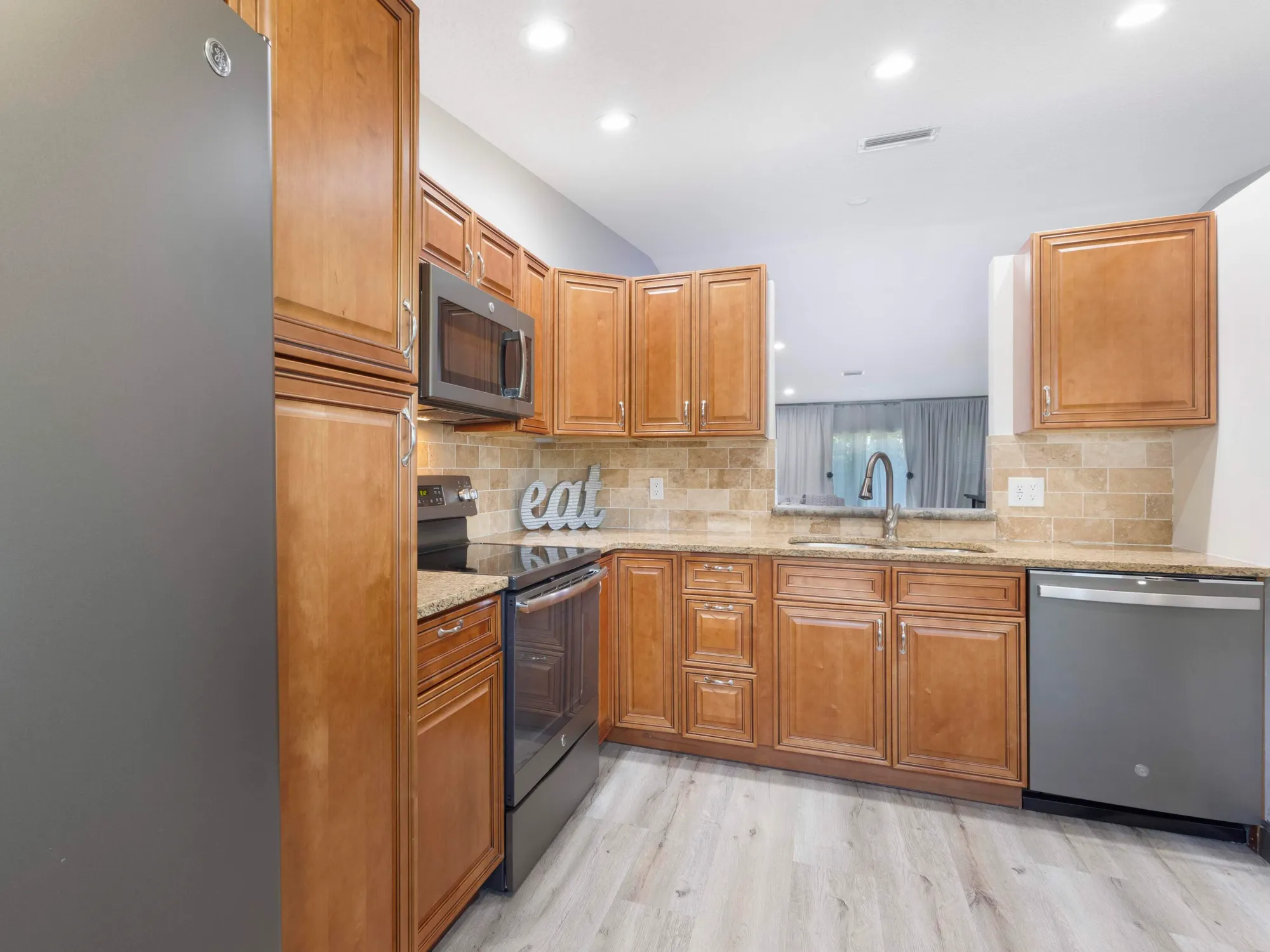 Property Slideshow image 6 of 42 | 8652 overset ln, Boca Raton, FL, 33496