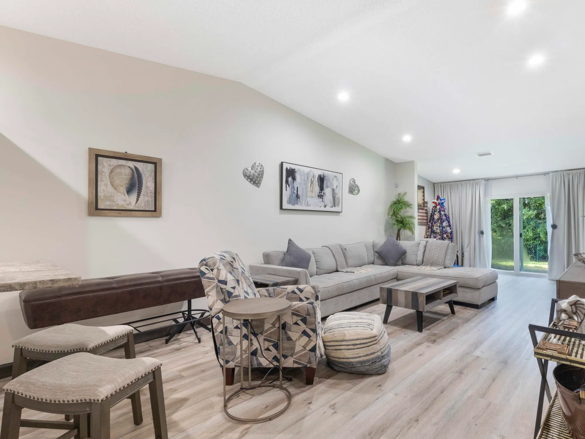 Property Slideshow image 9 of 42 | 8652 overset ln, Boca Raton, FL, 33496