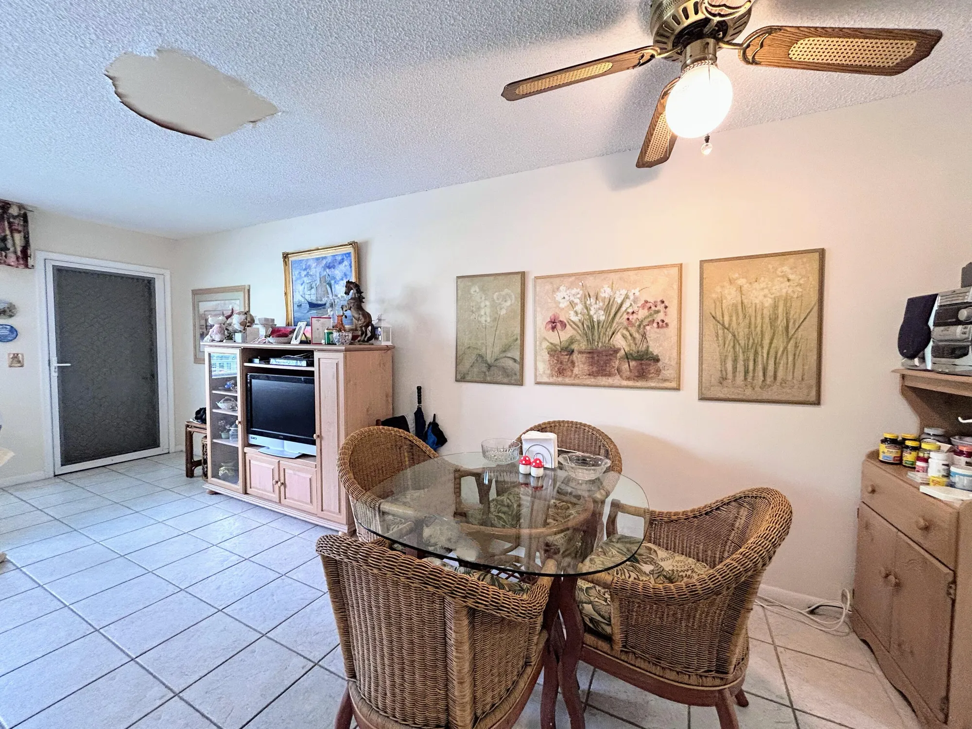 Property Slideshow image 4 of 45 | 340 horizons 203, Boynton Beach, FL, 33435