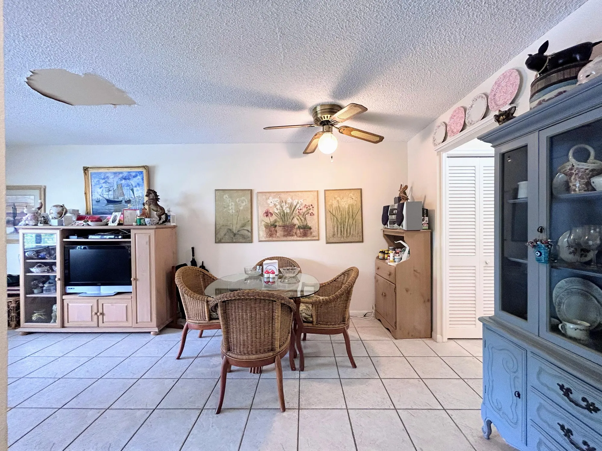 Property Slideshow image 5 of 45 | 340 horizons 203, Boynton Beach, FL, 33435