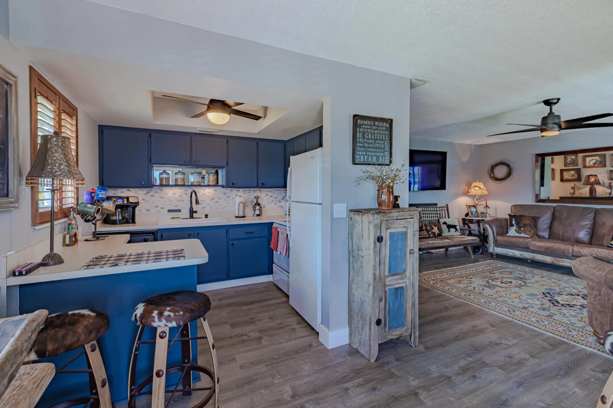 Property Slideshow image 8 of 32 | 2929 se ocean blvd 117-10, Stuart, FL, 34996