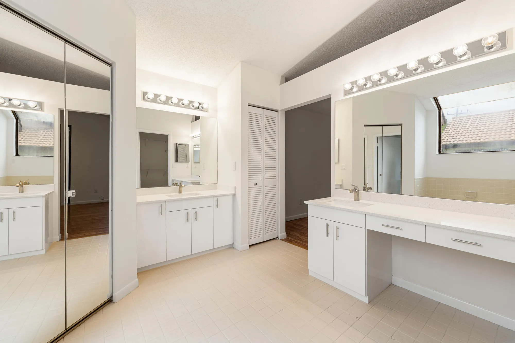 Property Slideshow image 14 of 44 | 7219 le chalet blvd, Boynton Beach, FL, 33472