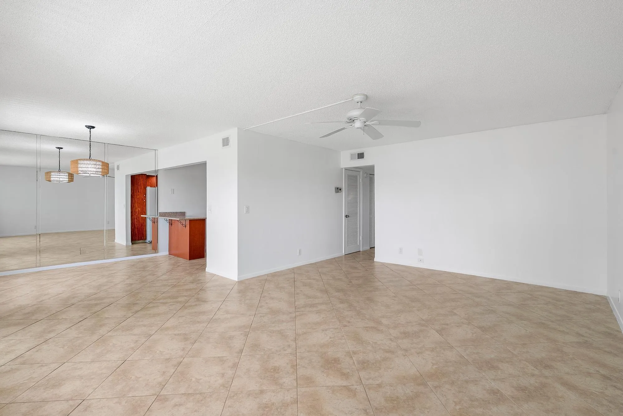 Property Slideshow image 2 of 20 | 306 wellington e unit e, West Palm Beach, FL, 33417