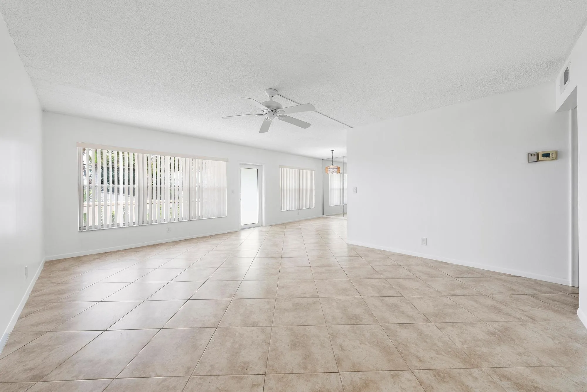 Property Slideshow image 3 of 20 | 306 wellington e unit e, West Palm Beach, FL, 33417