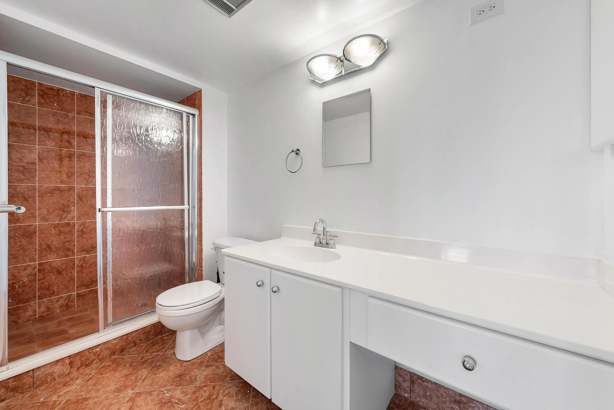 Property Slideshow image 11 of 20 | 306 wellington e unit e, West Palm Beach, FL, 33417