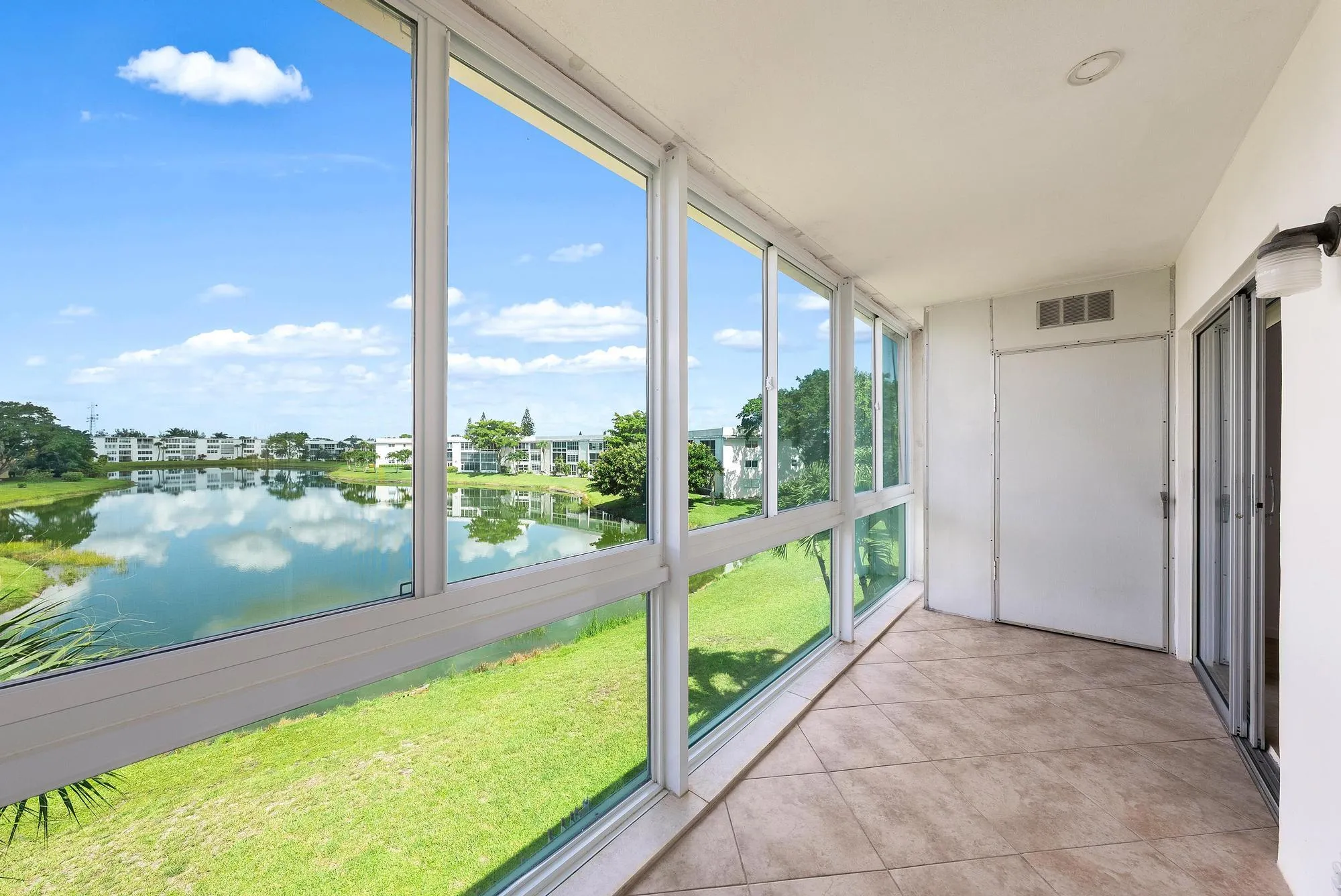 Property Slideshow image 13 of 20 | 306 wellington e unit e, West Palm Beach, FL, 33417