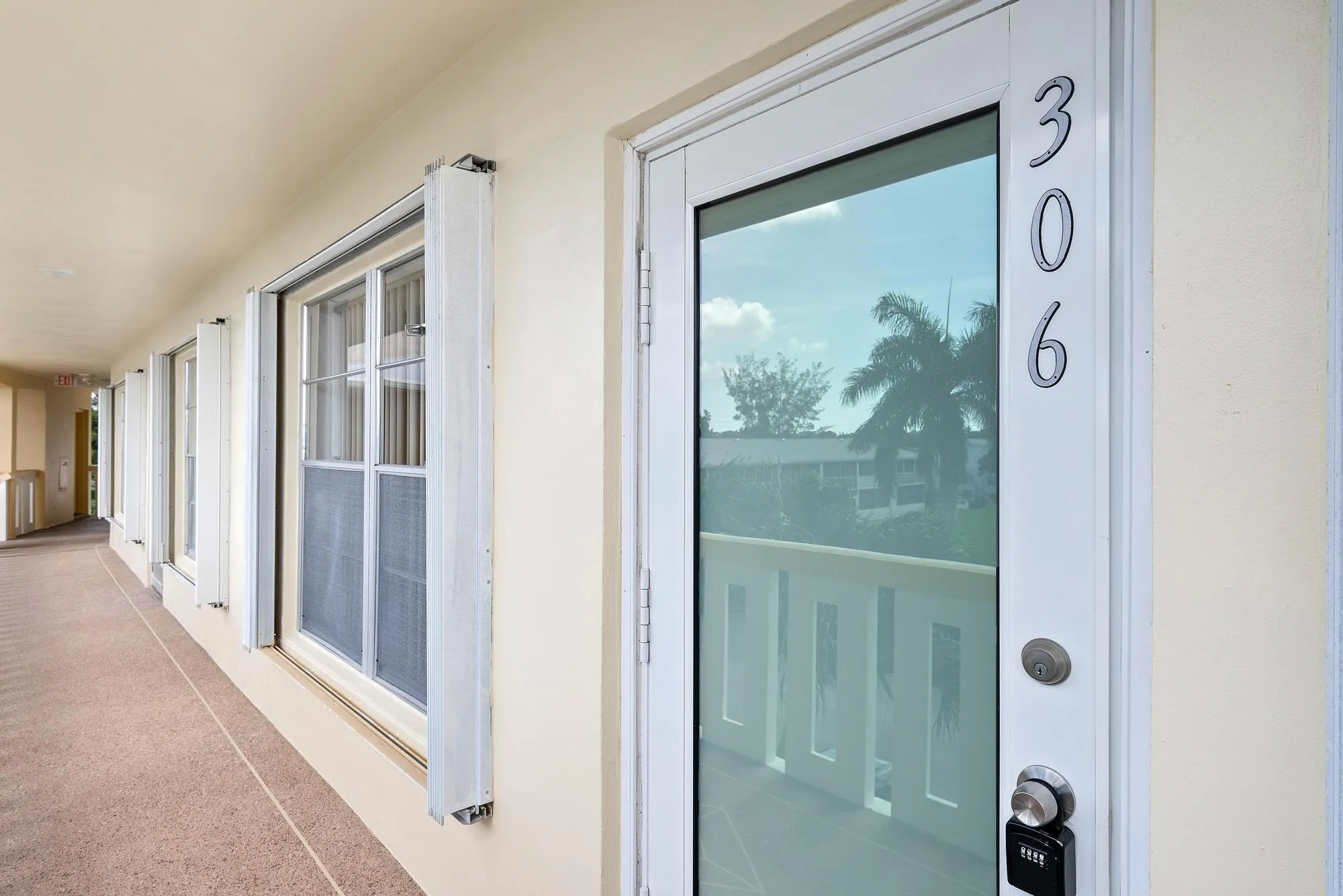 Property Slideshow image 14 of 20 | 306 wellington e unit e, West Palm Beach, FL, 33417