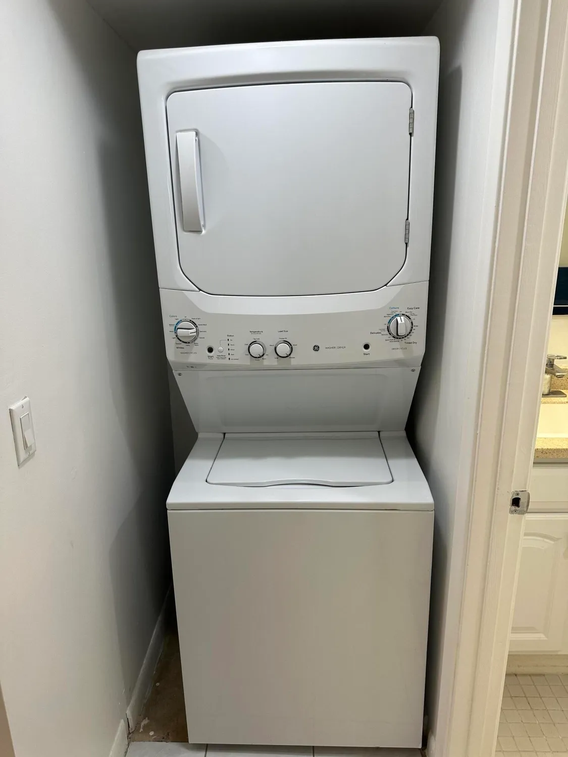 Property Slideshow image 14 of 16 | 901 sw 128th ter 113a, Pembroke Pines, FL, 33027