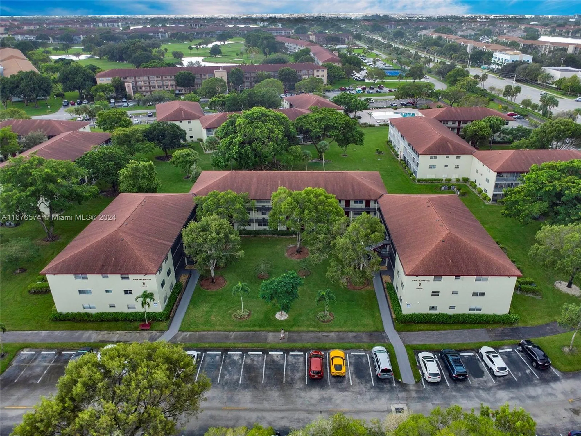 Property Slideshow image 1 of 12 | 13500 sw 1st st 111u, Pembroke Pines, FL, 33027
