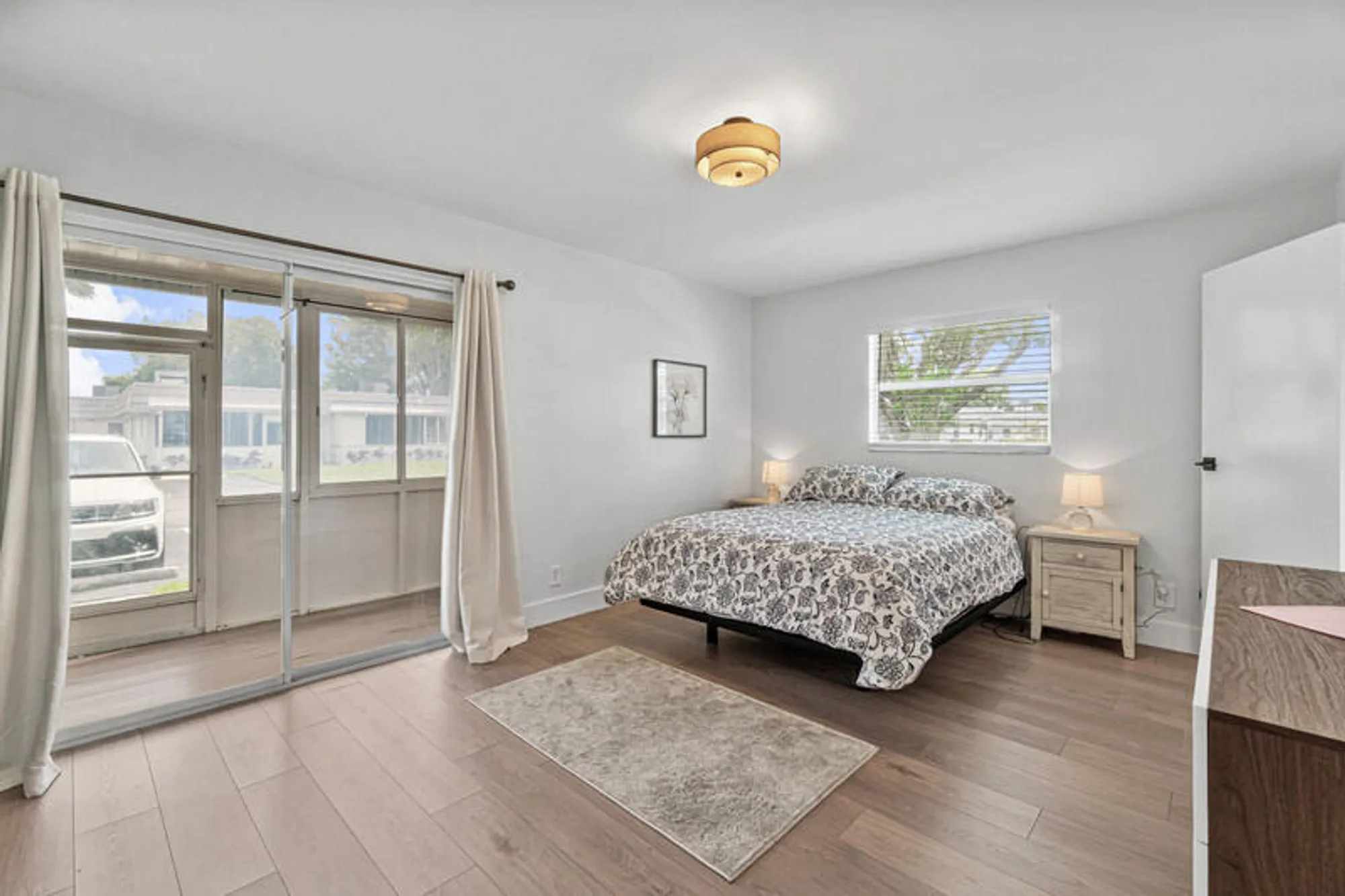 Property Slideshow image 12 of 18 | 70 valencia c, Delray Beach, FL, 33446