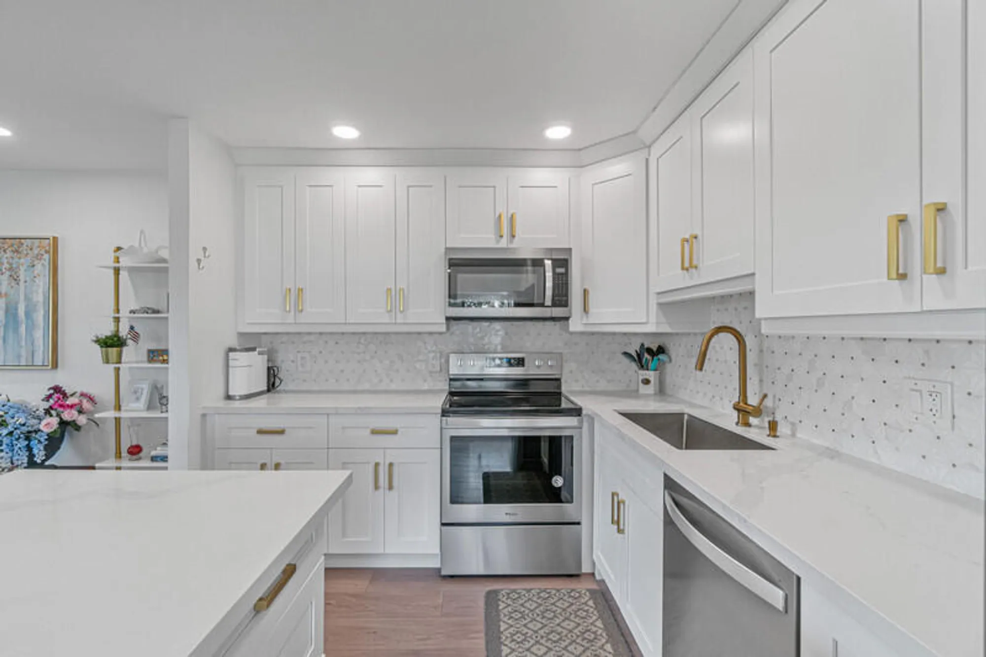 Property Slideshow image 10 of 18 | 70 valencia c, Delray Beach, FL, 33446