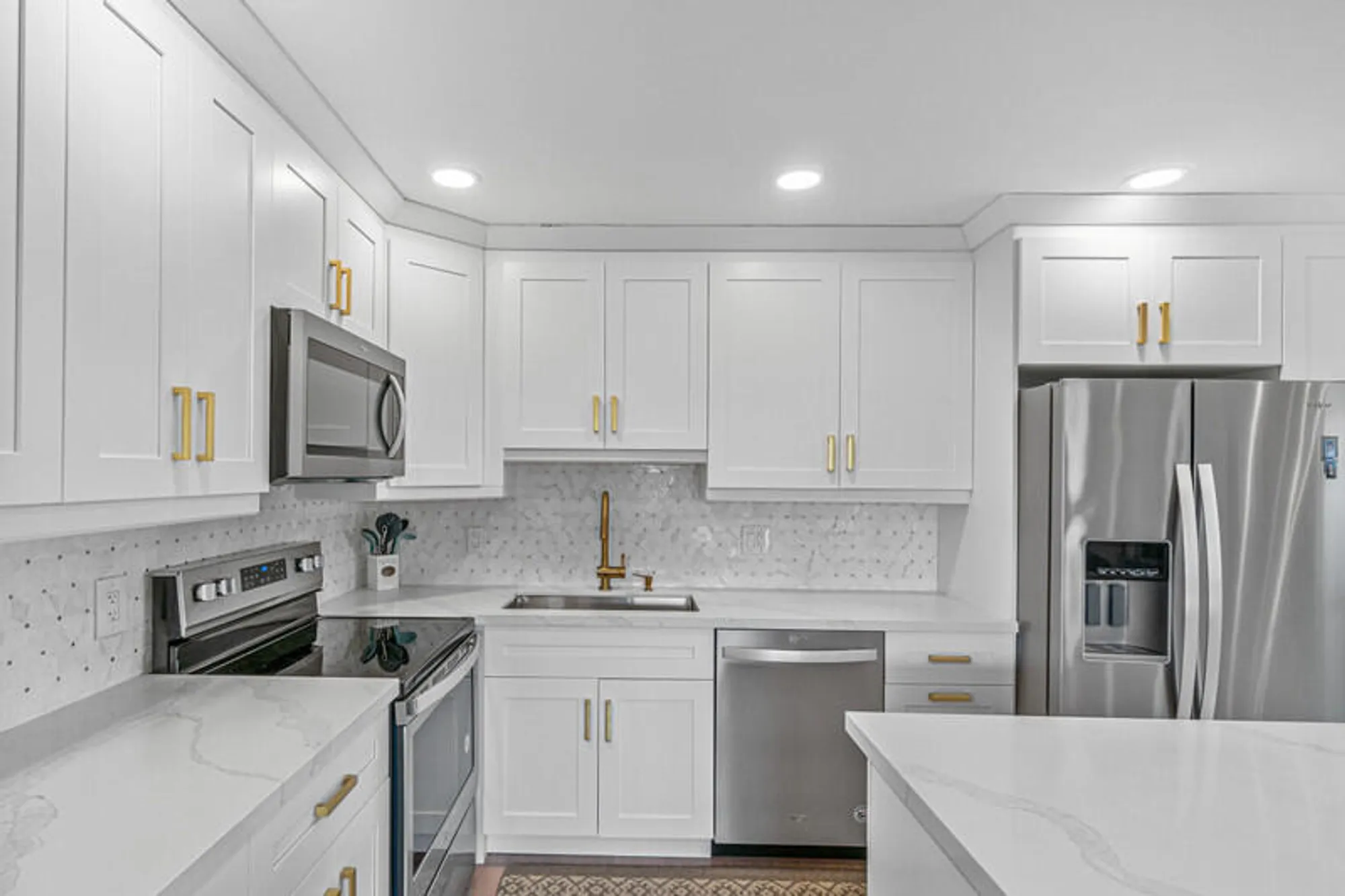 Property Slideshow image 9 of 18 | 70 valencia c, Delray Beach, FL, 33446