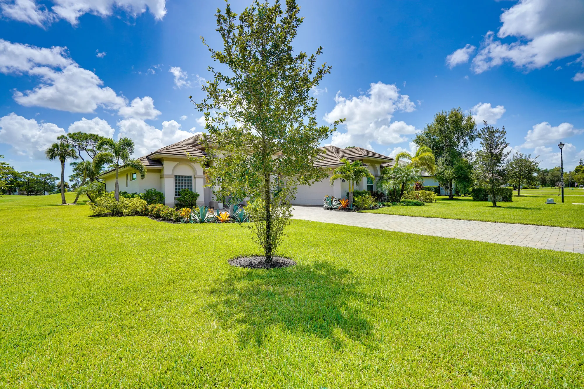 Property Slideshow image 35 of 45 | 2986 bent pine dr, Fort Pierce, FL, 34951