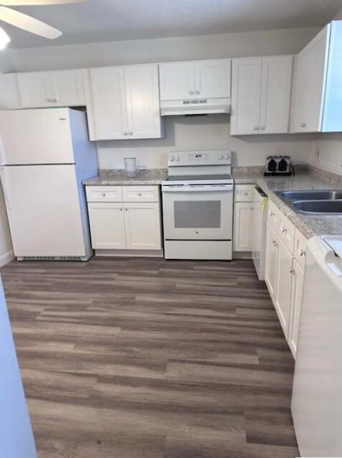 Property Slideshow image 7 of 24 | 228 down east ln, Lake Worth, FL, 33467