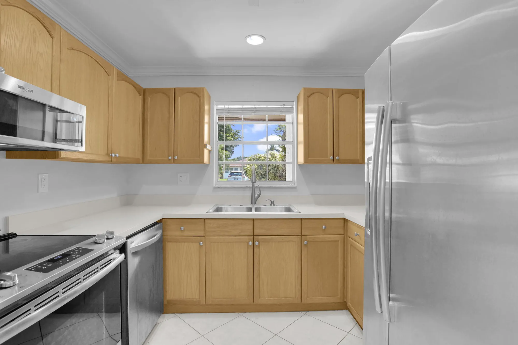 Property Slideshow image 4 of 33 | 4775 nw 3rd ct d, Delray Beach, FL, 33445
