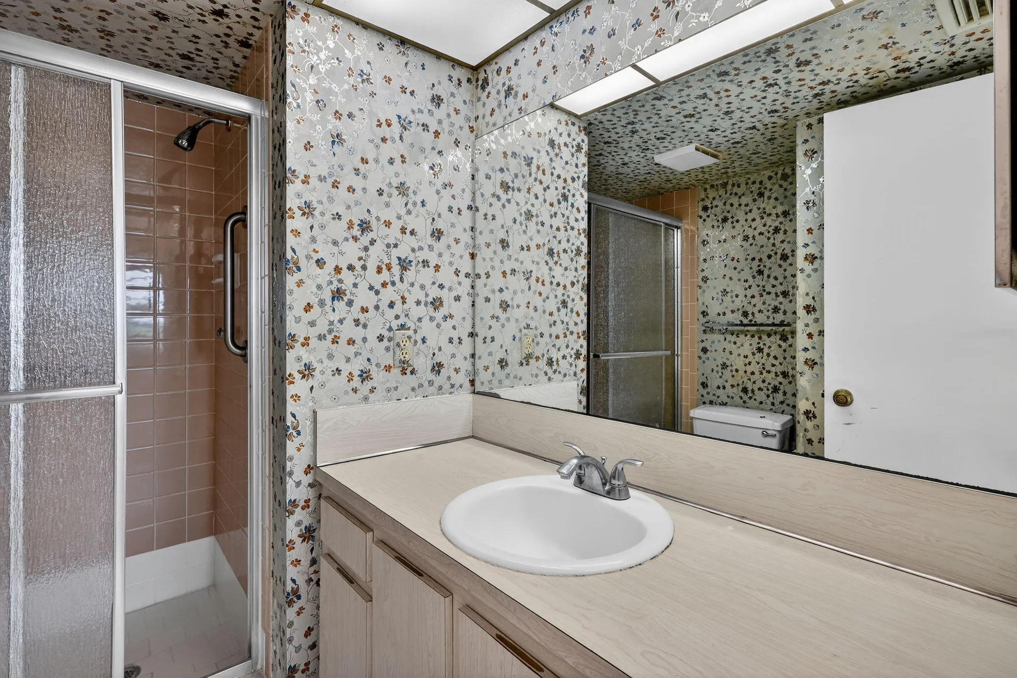 Property Slideshow image 12 of 58 | 4640 lucerne lakes blvd 503, Lake Worth, FL, 33467