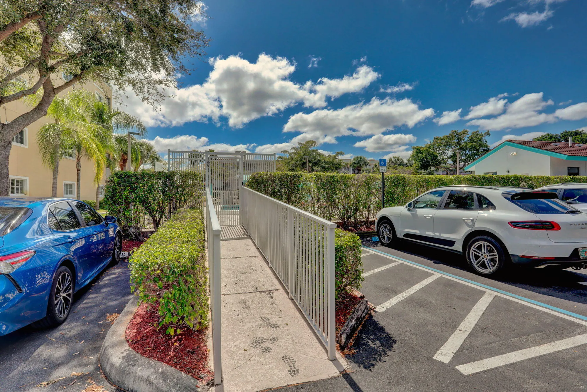 Property Slideshow image 21 of 58 | 4640 lucerne lakes blvd 503, Lake Worth, FL, 33467