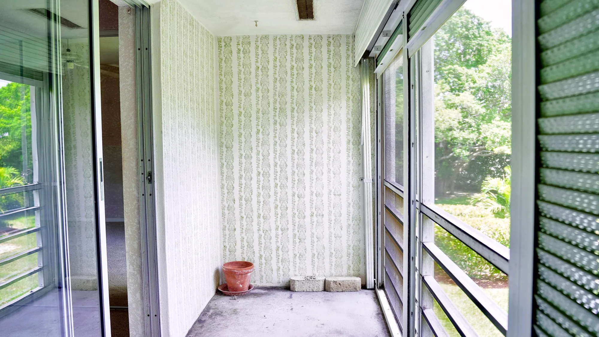 Property Slideshow image 12 of 28 | 38 keswick b, Deerfield Beach, FL, 33442