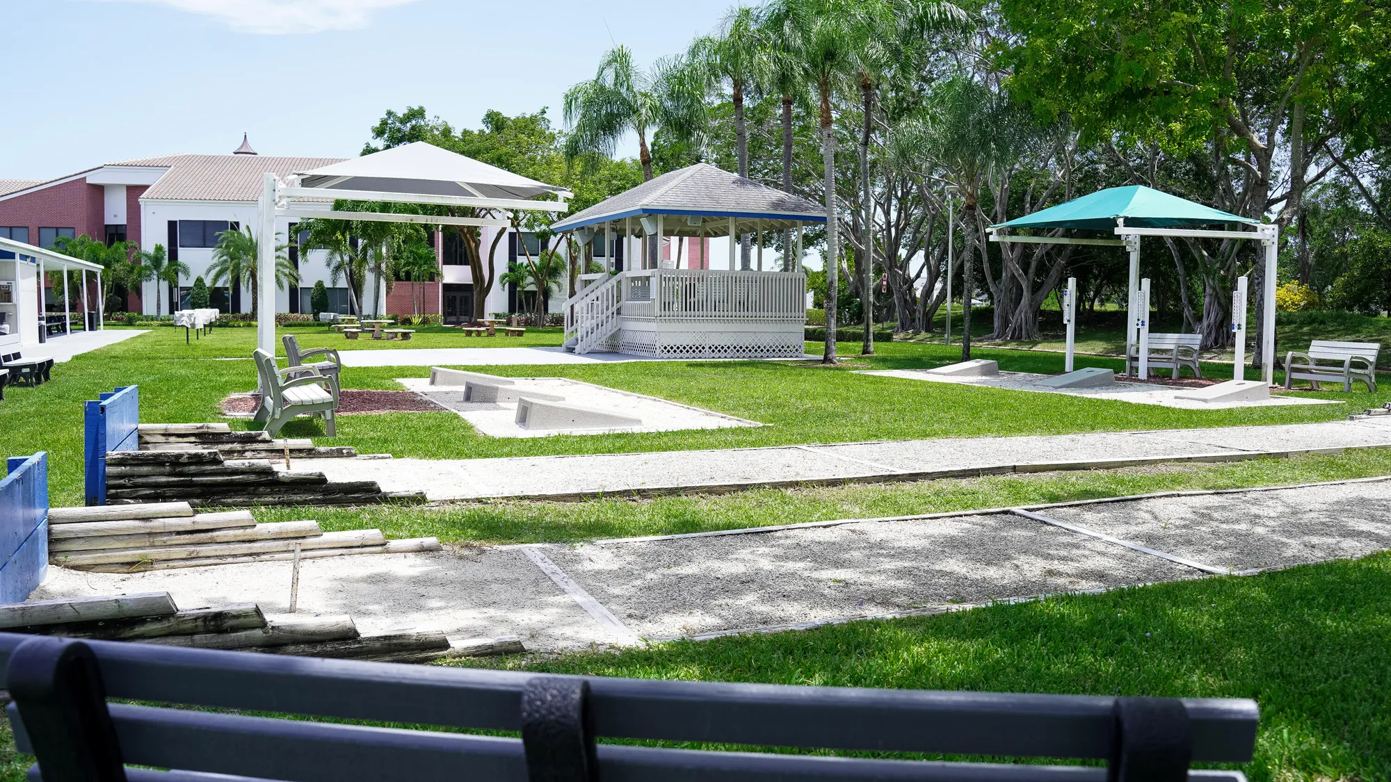 Property Slideshow image 23 of 28 | 38 keswick b, Deerfield Beach, FL, 33442