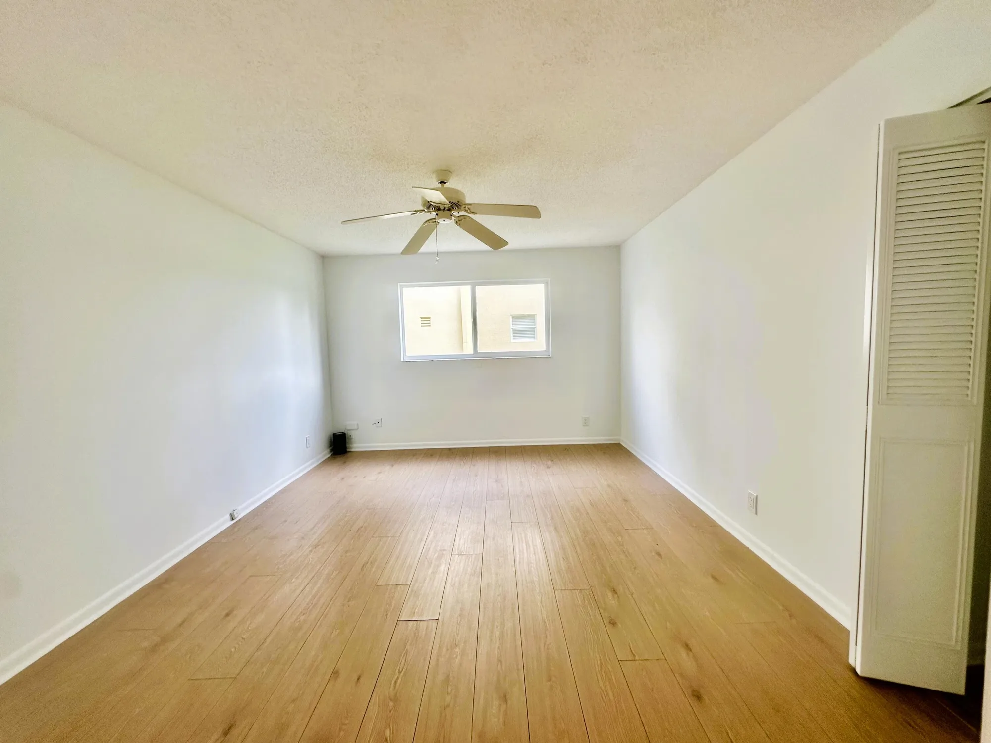 Property Slideshow image 18 of 47 | 3 colonial club dr apt 102, Boynton Beach, FL, 33435