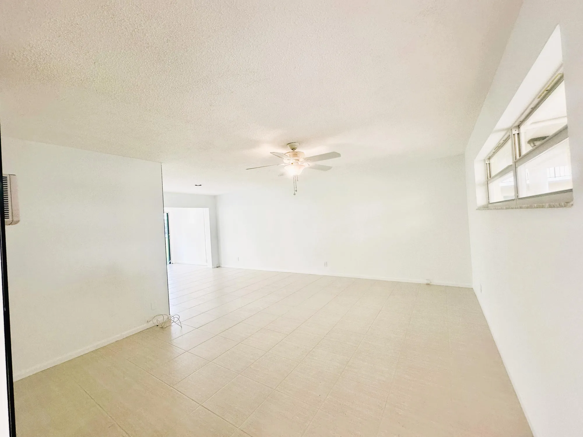 Property Slideshow image 9 of 47 | 3 colonial club dr apt 102, Boynton Beach, FL, 33435