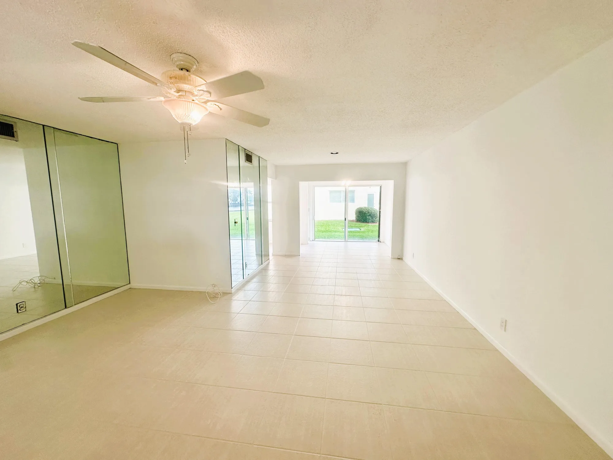 Property Slideshow image 10 of 47 | 3 colonial club dr apt 102, Boynton Beach, FL, 33435