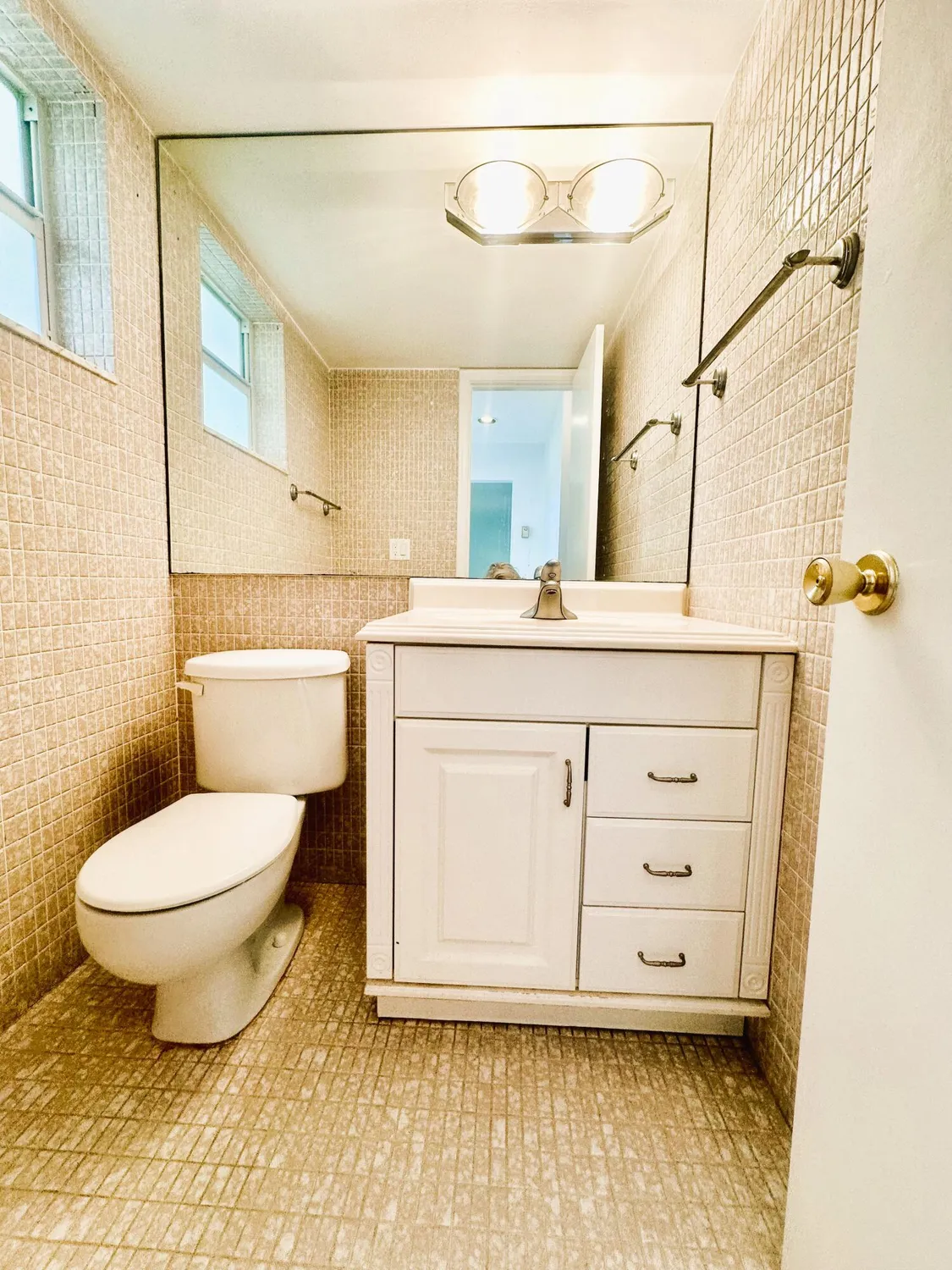Property Slideshow image 21 of 47 | 3 colonial club dr apt 102, Boynton Beach, FL, 33435