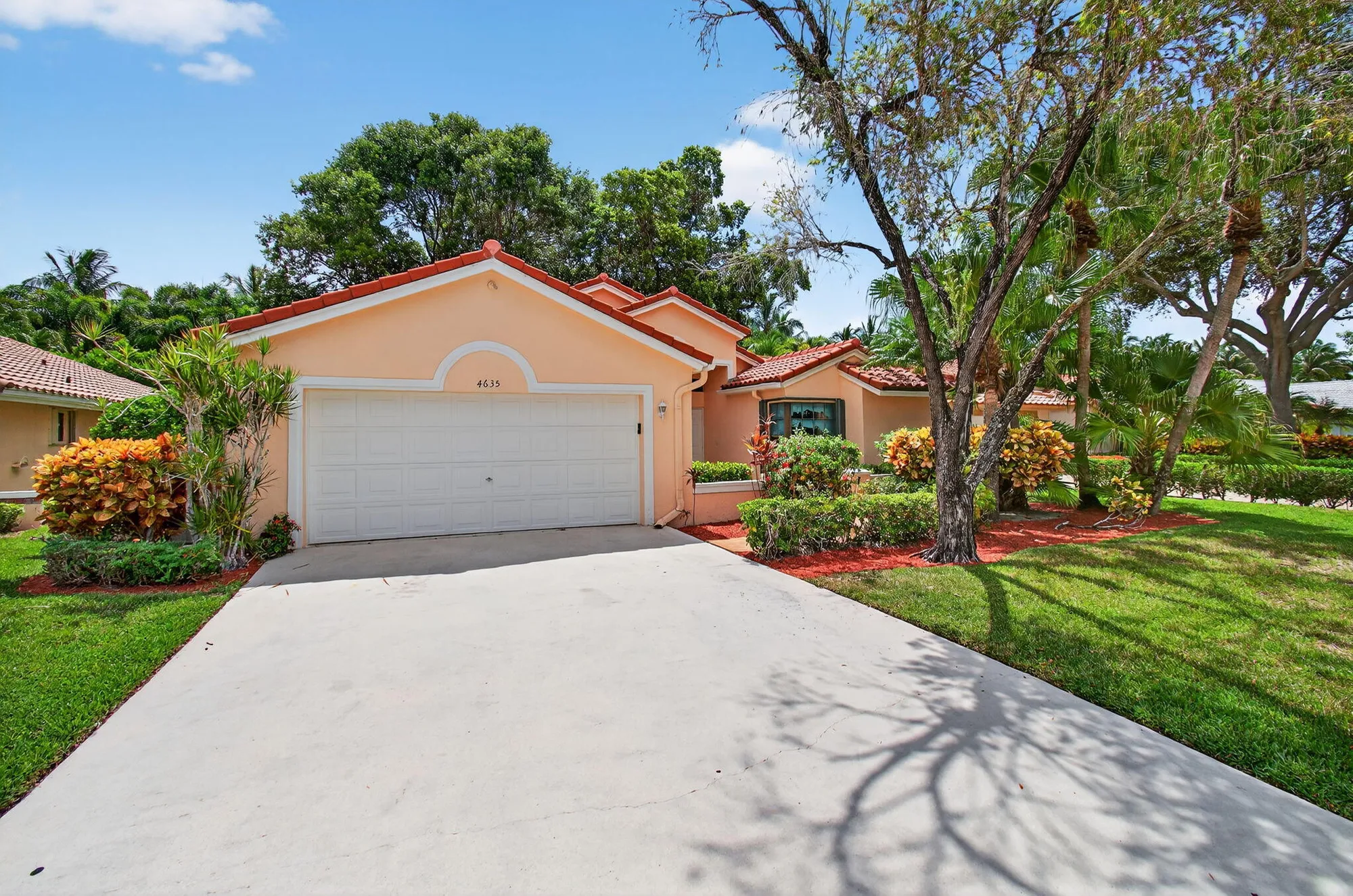 Property Slideshow image 2 of 65 | 4635 sextant cir, Boynton Beach, FL, 33436