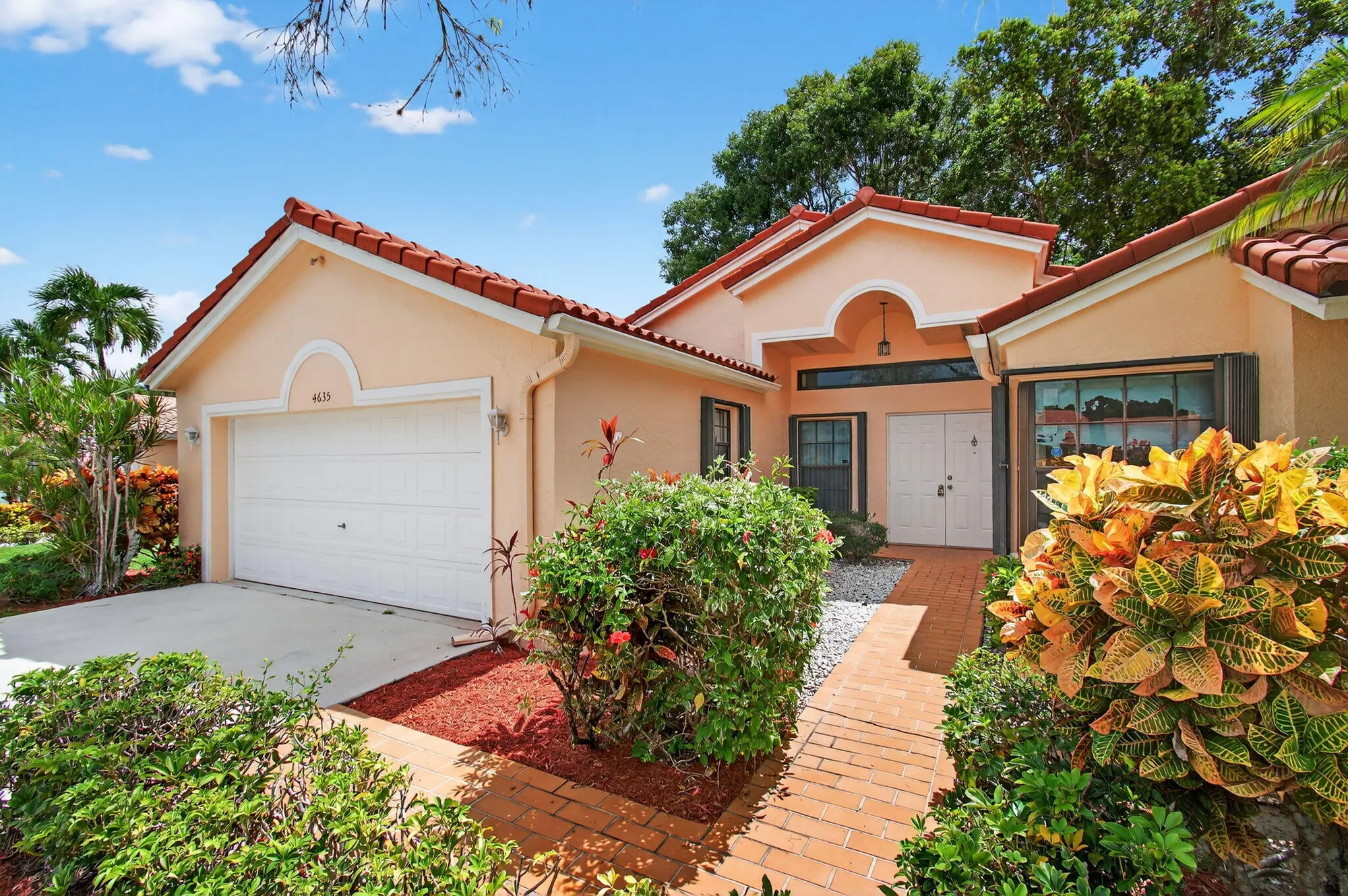 Property Slideshow image 3 of 65 | 4635 sextant cir, Boynton Beach, FL, 33436
