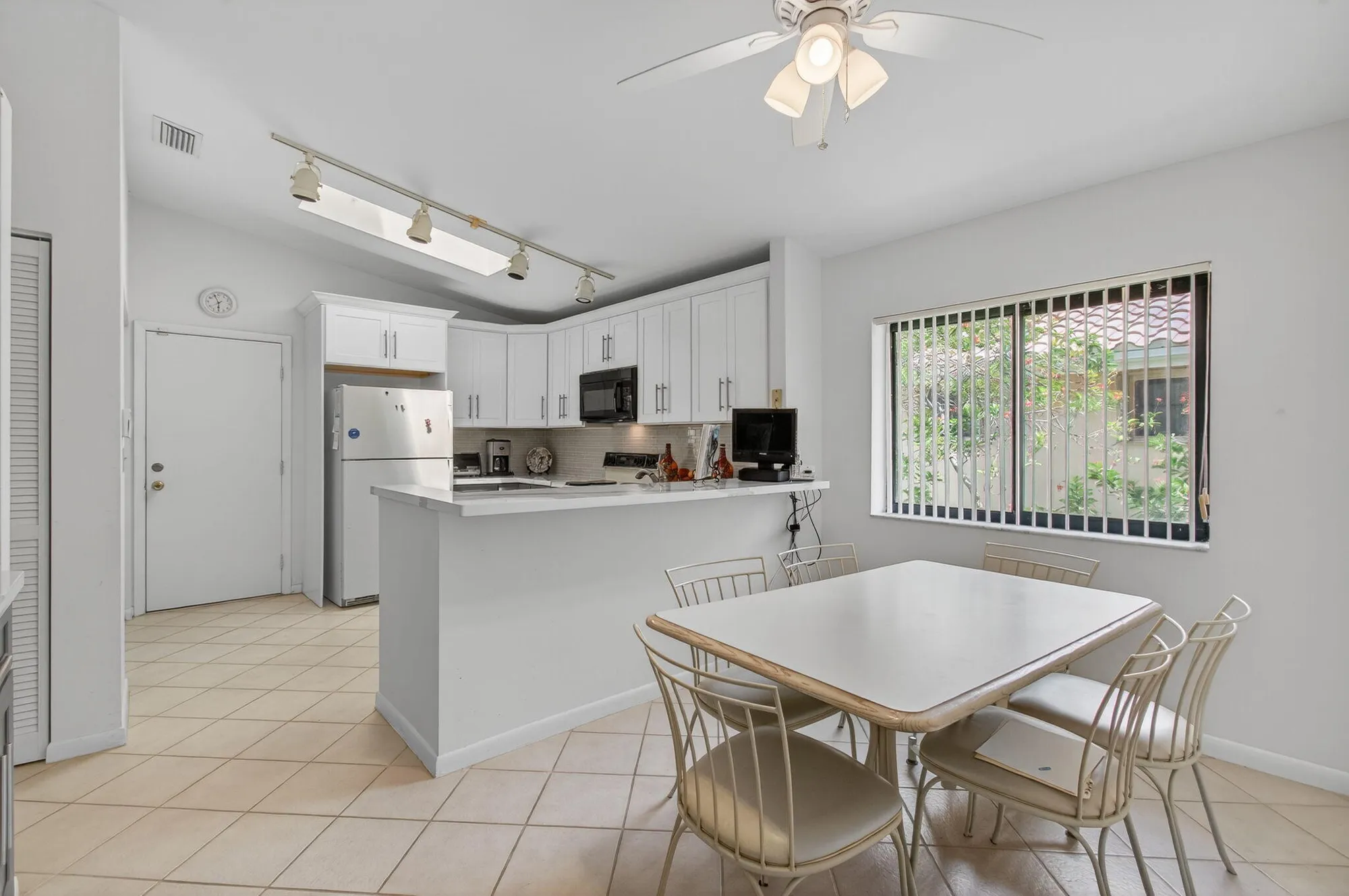 Property Slideshow image 18 of 65 | 4635 sextant cir, Boynton Beach, FL, 33436