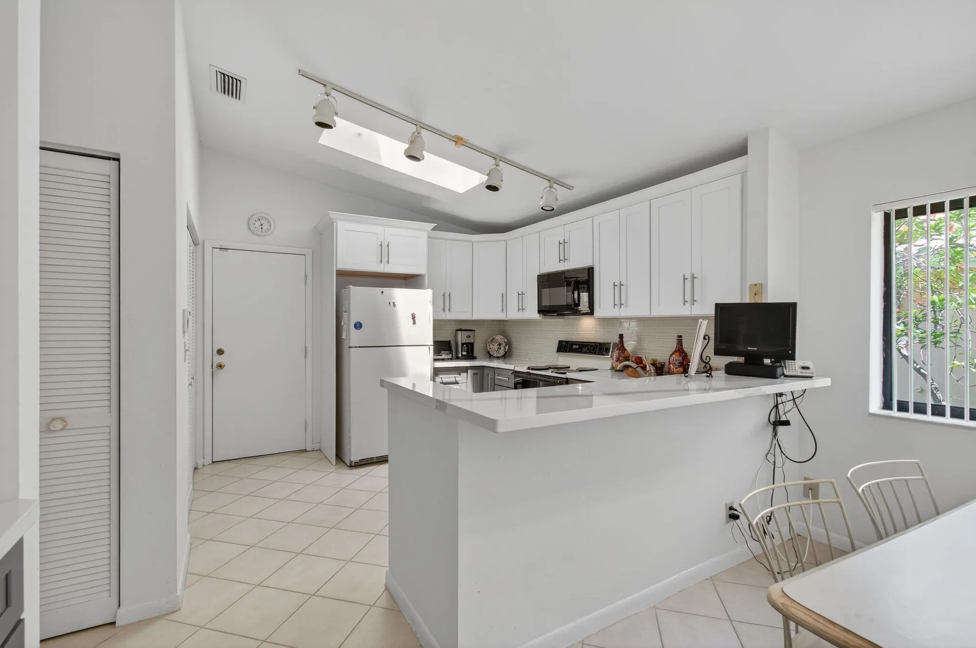 Property Slideshow image 19 of 65 | 4635 sextant cir, Boynton Beach, FL, 33436