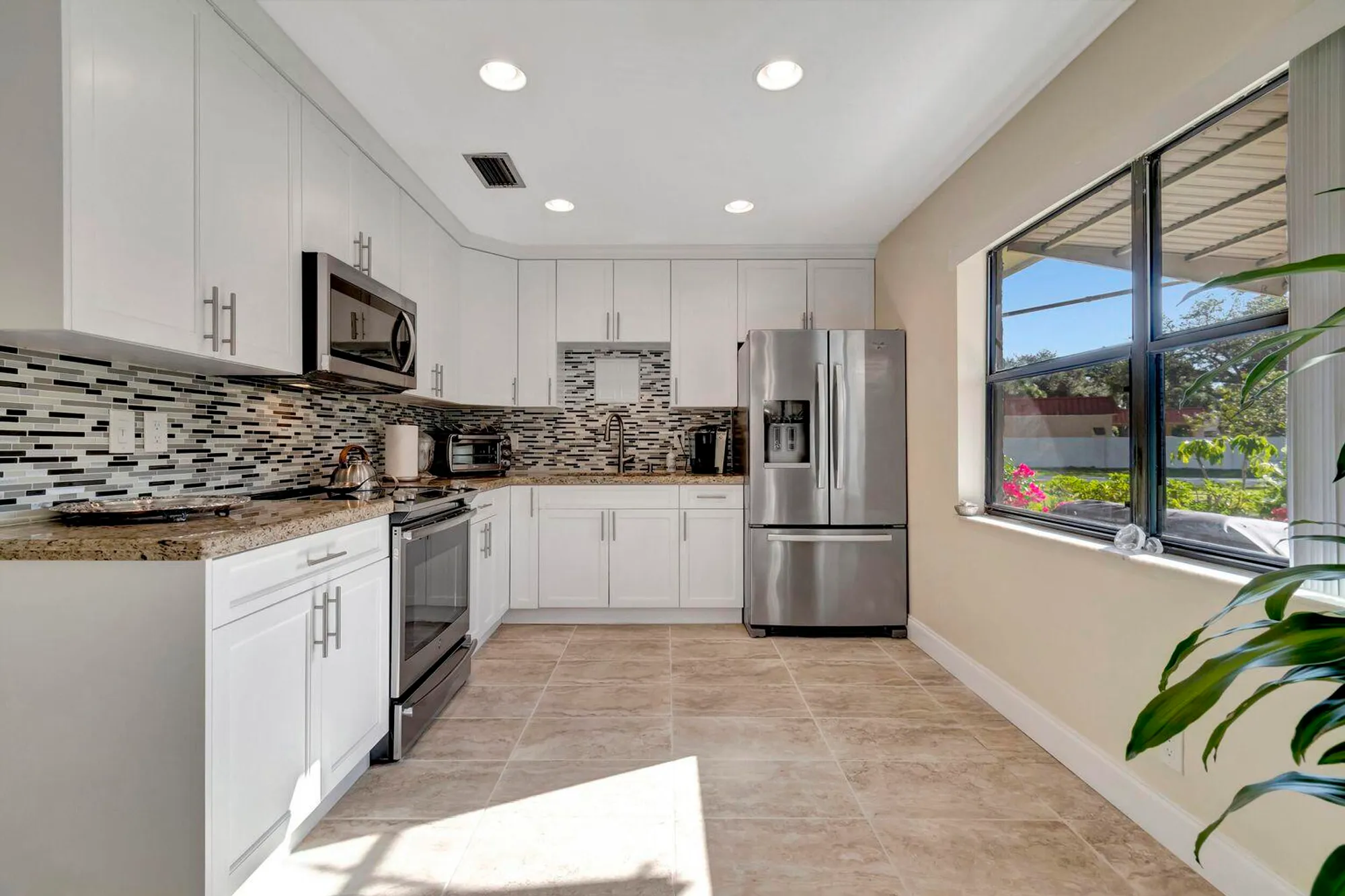 Property Slideshow image 3 of 34 | 1502 palmland dr # 1-f, Boynton Beach, FL, 33436