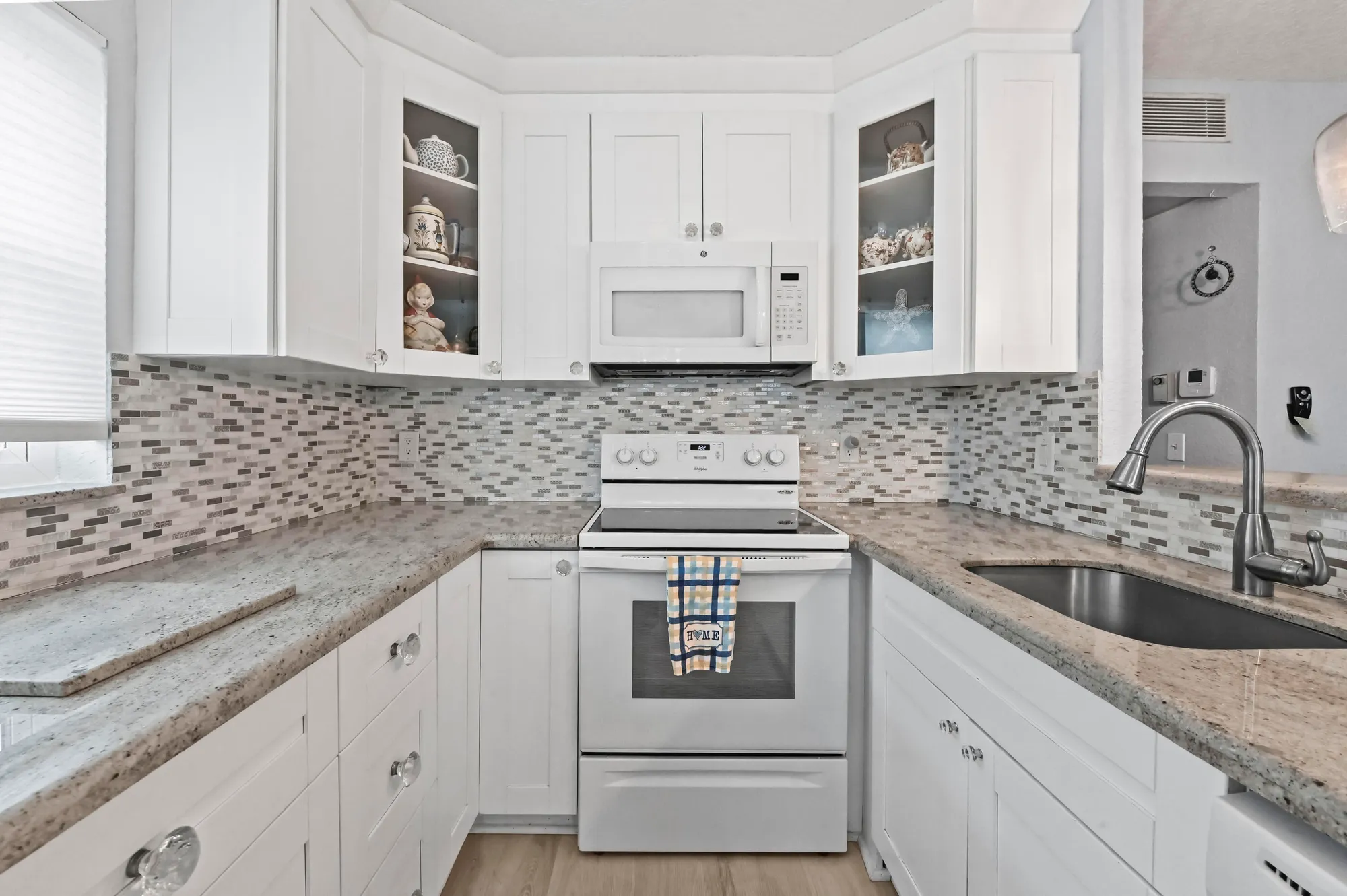 Property Slideshow image 10 of 35 | 673 brittany o, Delray Beach, FL, 33446