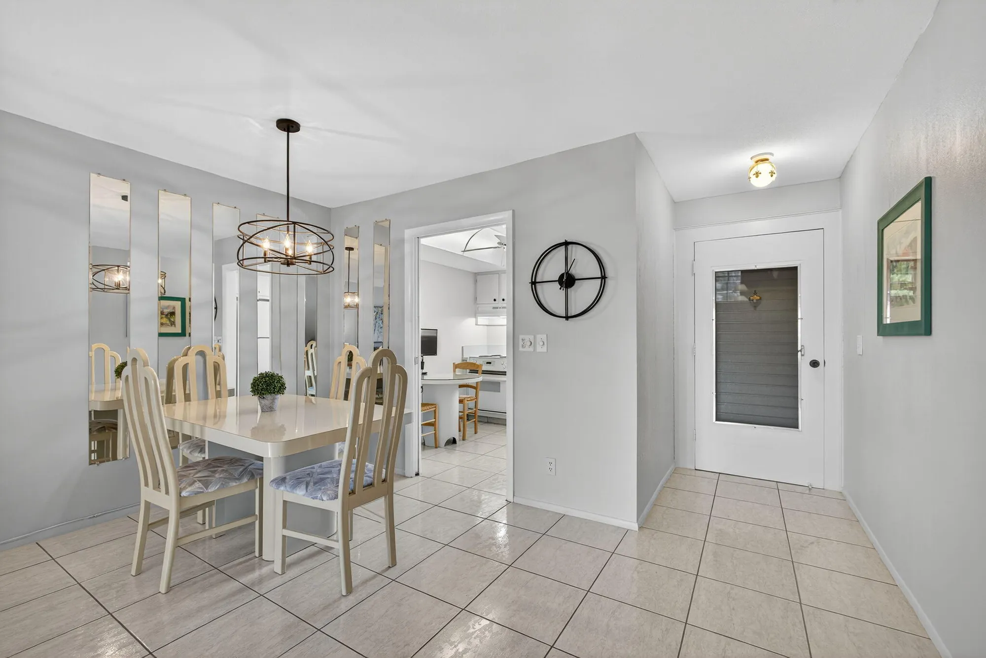 Property Slideshow image 7 of 56 | 2852 crosley c dr c, West Palm Beach, FL, 33415