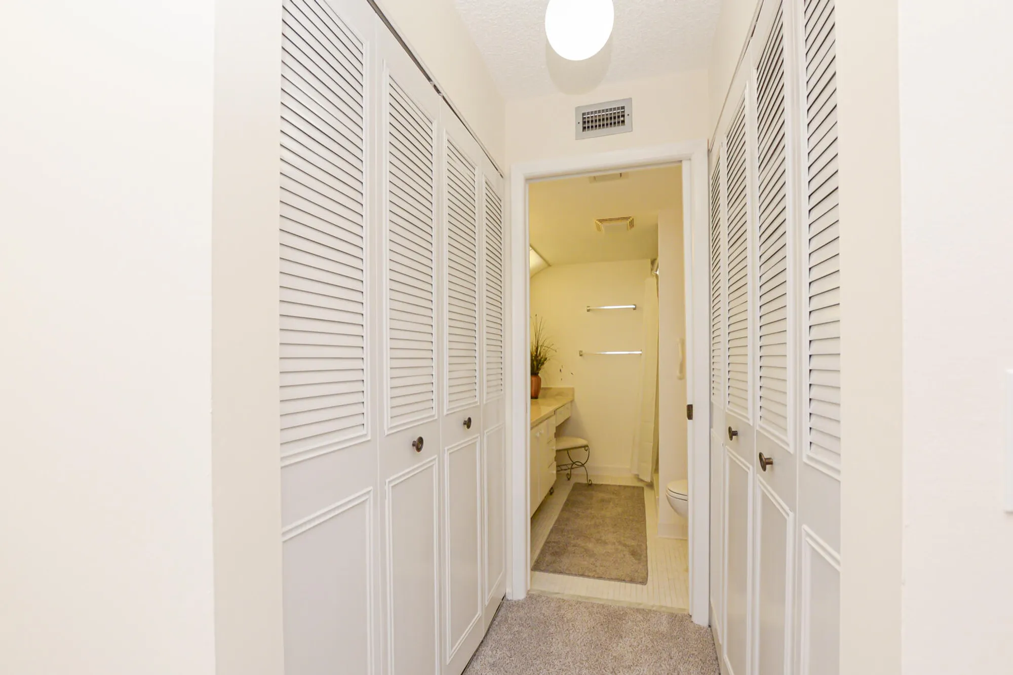 Property Slideshow image 18 of 26 | 1950 sw palm city rd 12103, Stuart, FL, 34994