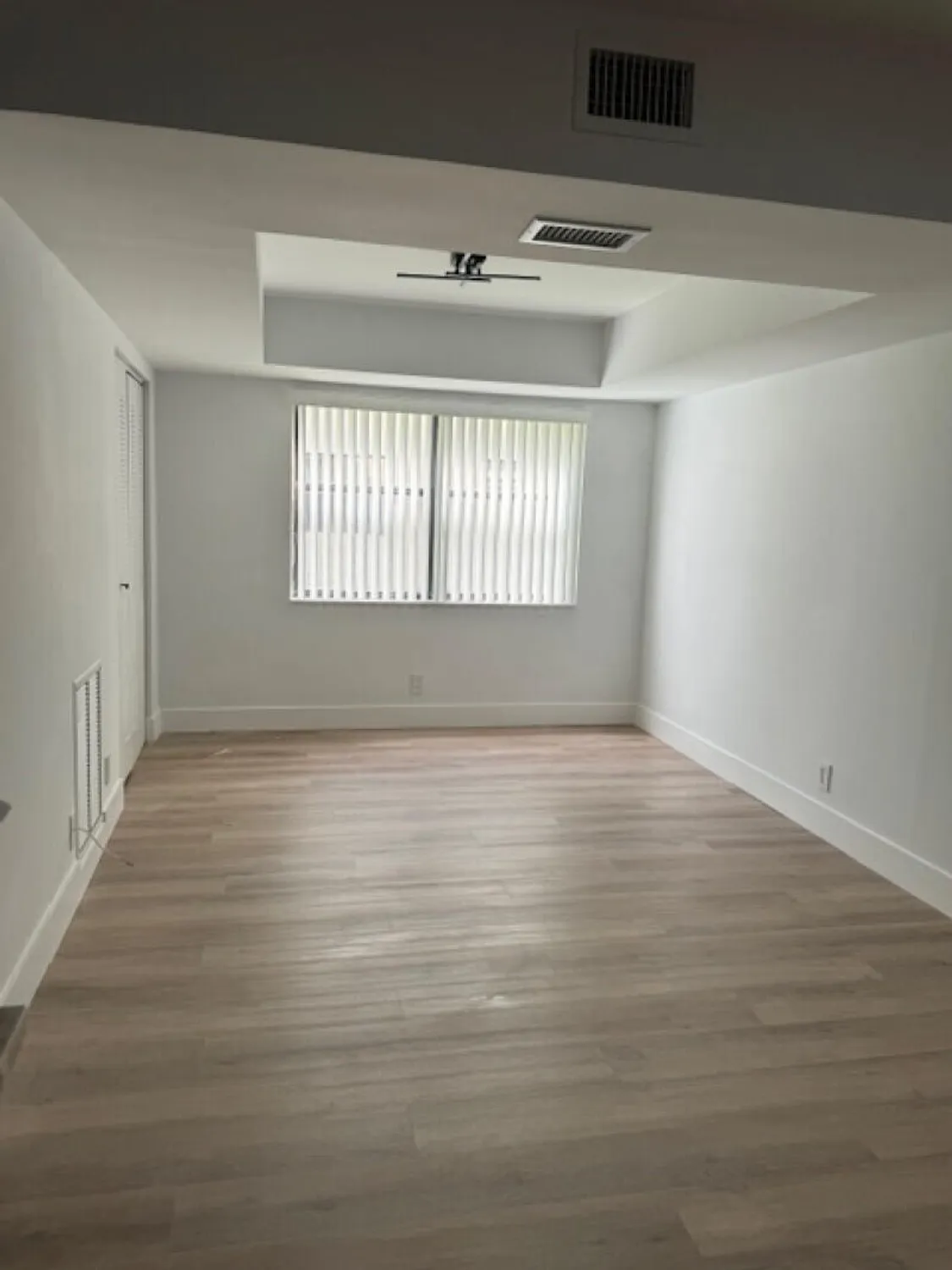 Property Slideshow image 4 of 11 | 7674 tahiti ln 101, Lake Worth, FL, 33467