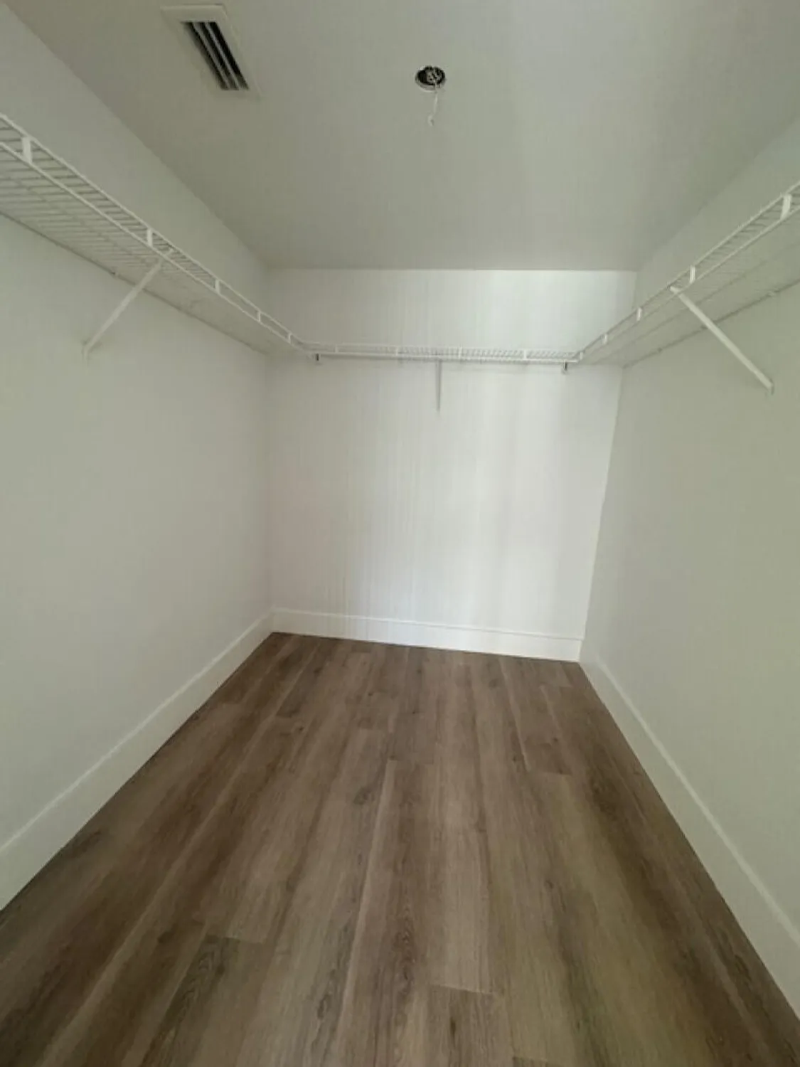 Property Slideshow image 6 of 11 | 7674 tahiti ln 101, Lake Worth, FL, 33467